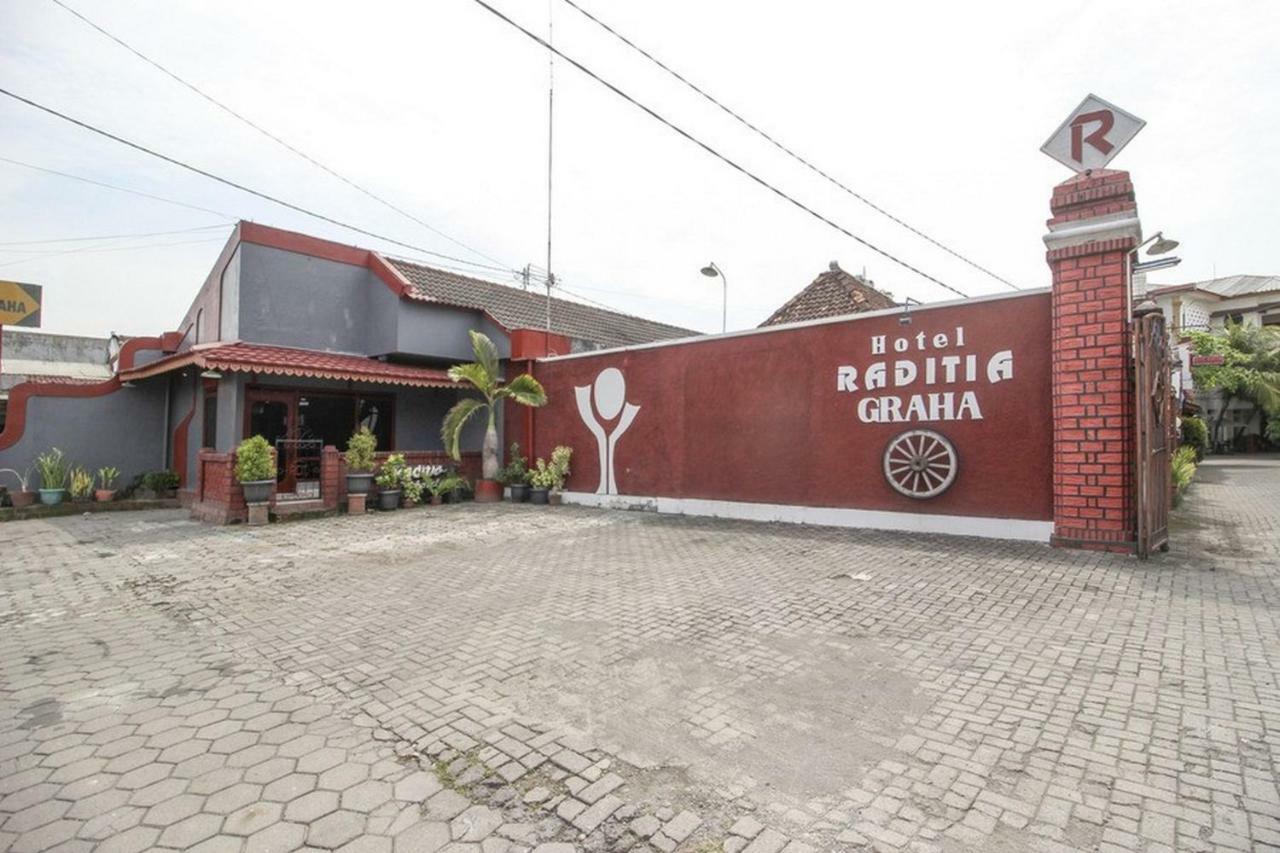 Reddoorz Syariah At Jalan Menteri Supeno Yogyakarta Exterior foto